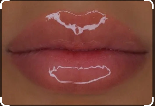 Plumping lip gloss
